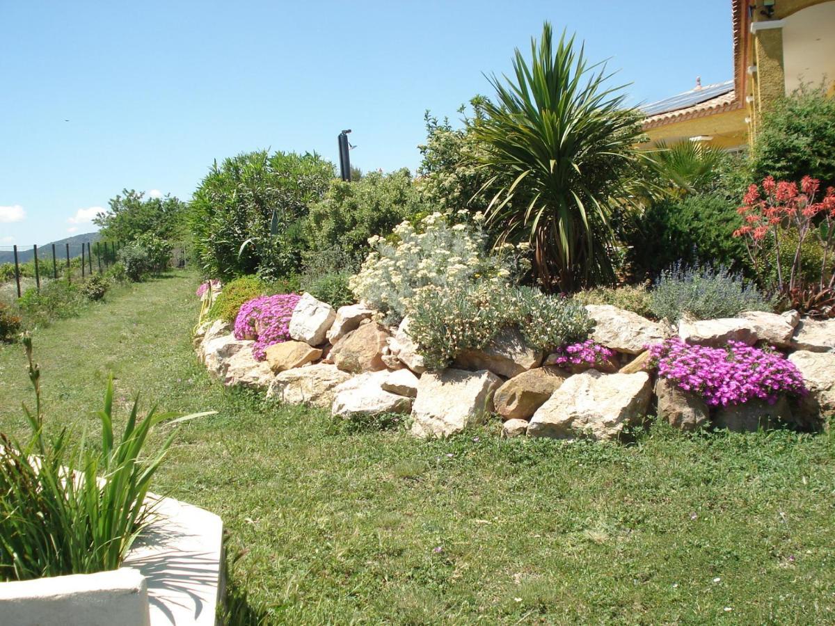 Cher Micheee Et Bernard Hotel Camplong-d'Aude Kültér fotó